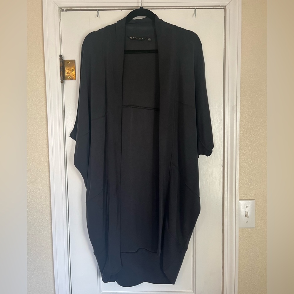COPY - Athleta XS shrug wrap black cover up knit